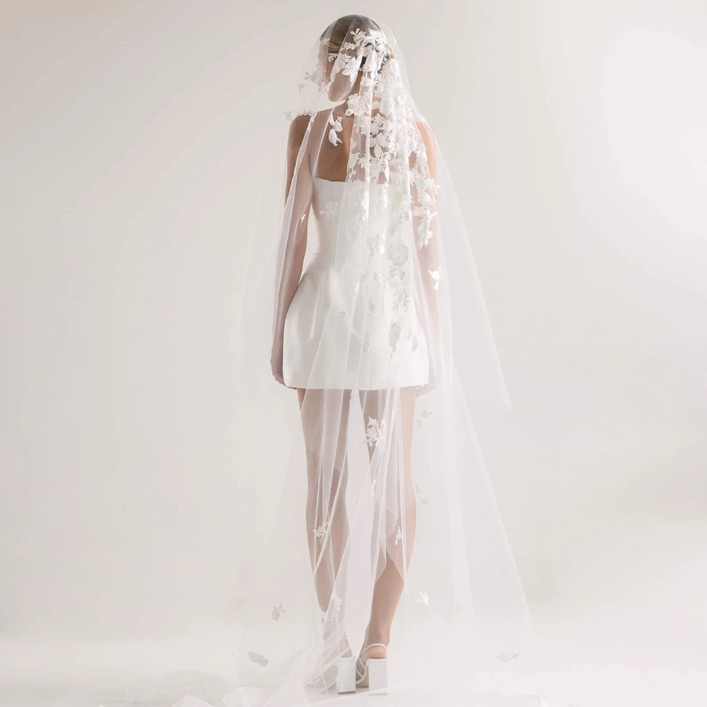 Kyha Hudson Floral Veil